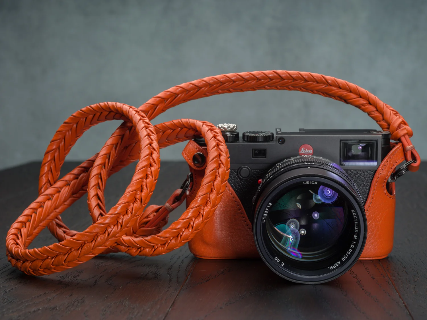 Leica M10/P M240/P Vi Vante Classique Orange Leather Half Case, image 3