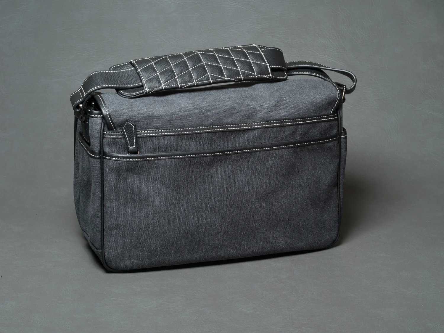 Waxed Canvas & Leather Camera bag by Vi Vante microsuede interior luxury designer