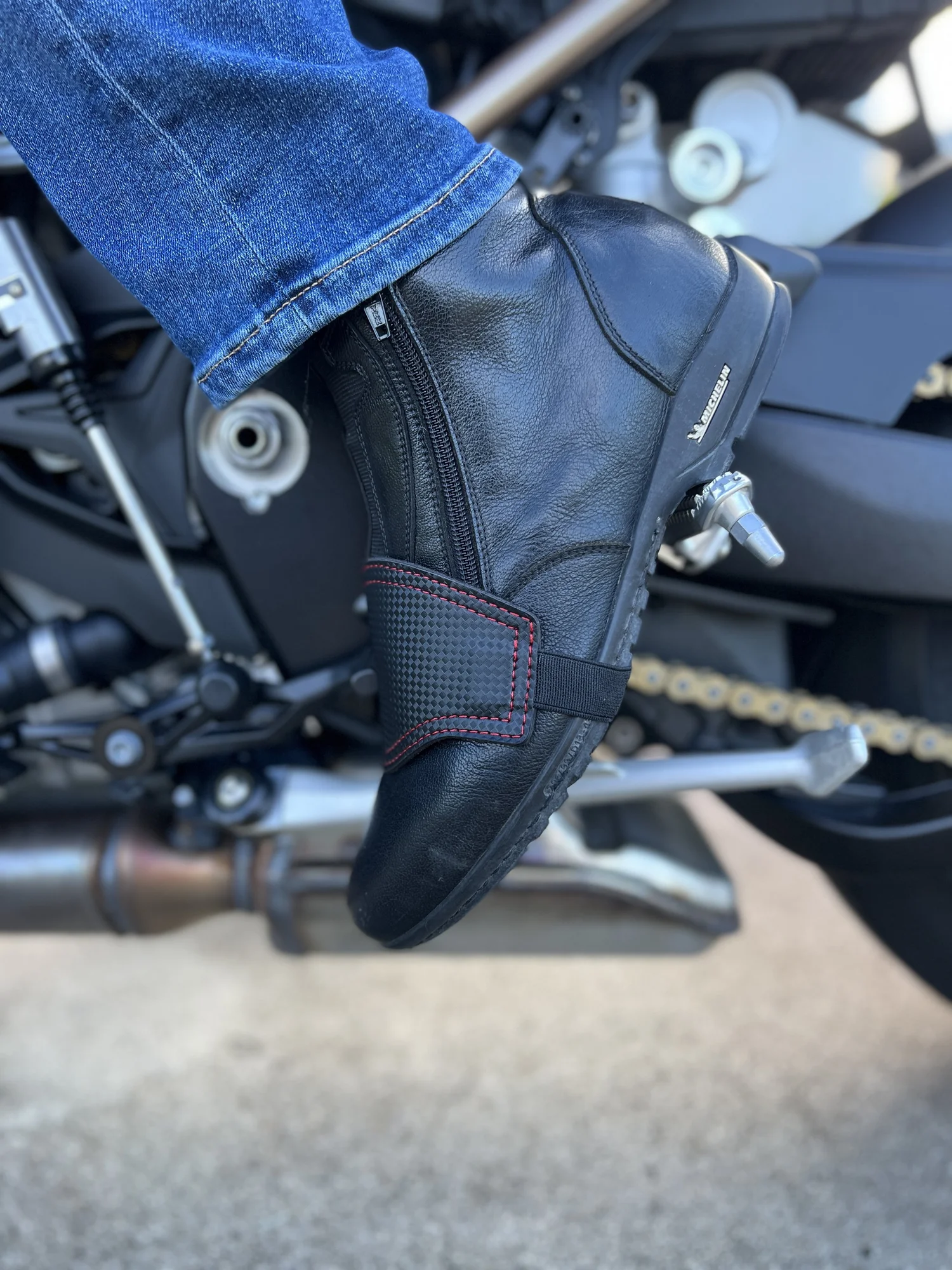 The Vi Vante "Guardian" Motorcycle Toe Guard for Boot & Shoes, image 12