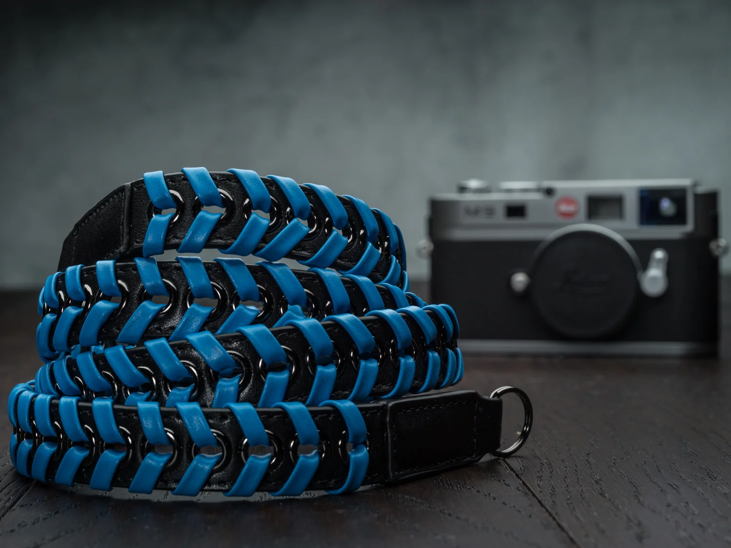 Vi Vante Ascari Sapphire Blue Napa Leather 47" Camera Strap, image 2