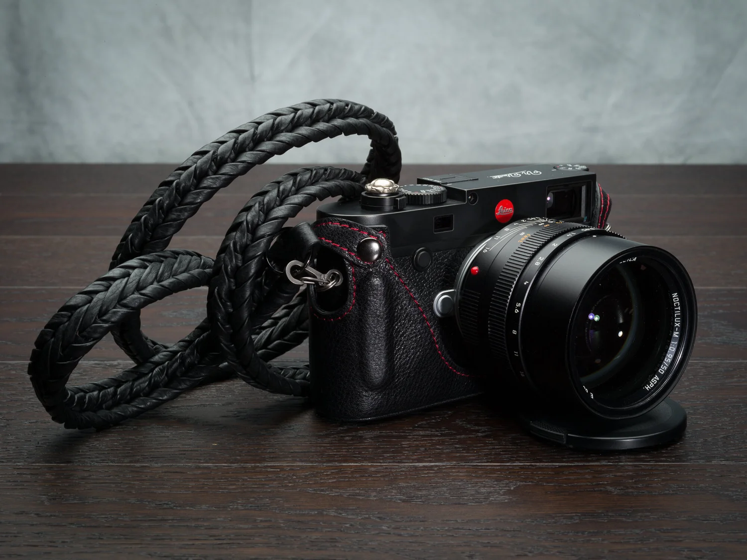 Vi Vante "Ultime" Blackout Braided Leather Camera Strap, image 2