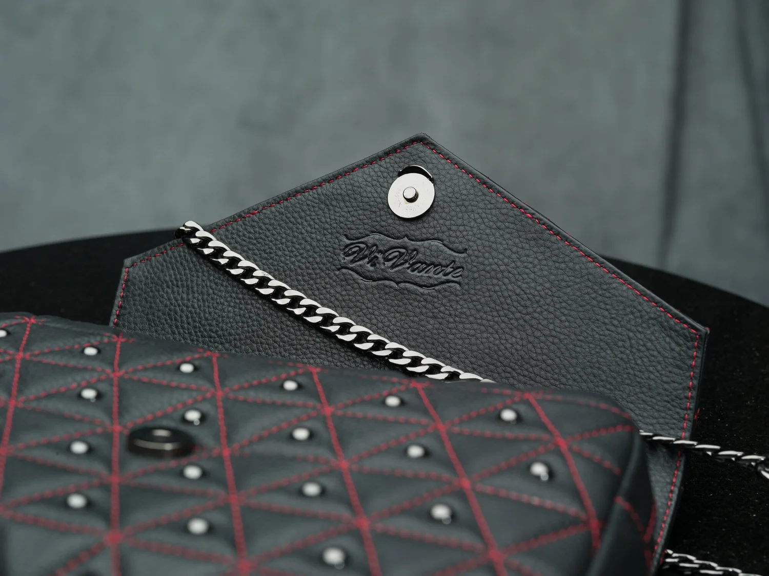 Vi Vante CRUSH PURSE PROTOTYPE 6.jpg