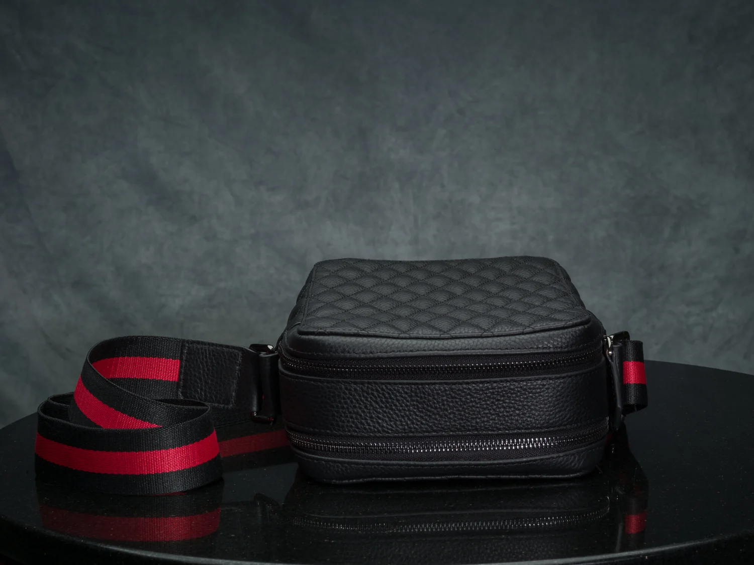 Vi Vante Unisex Man Bag 3 V2.jpg