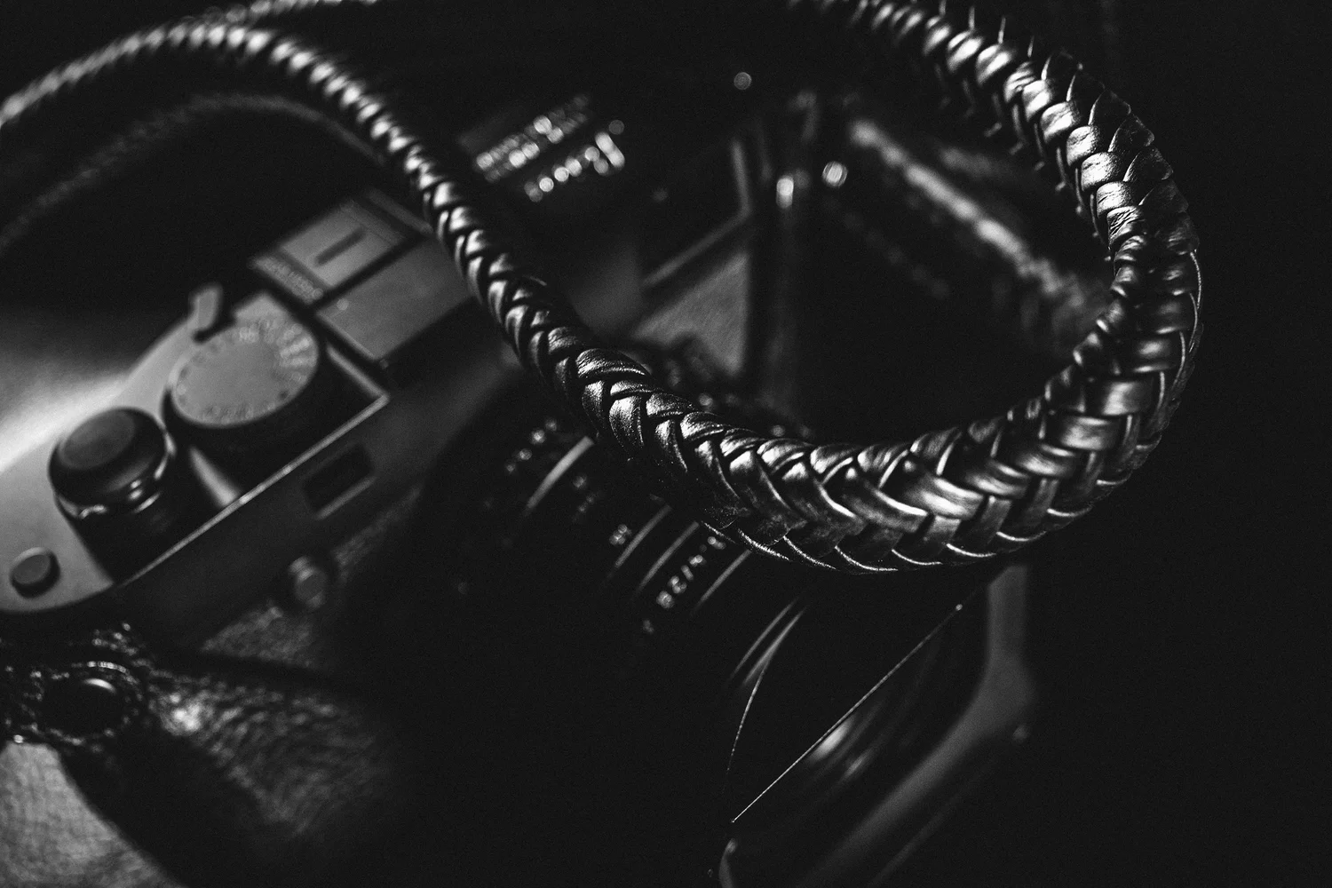 Leica M10 p Leica M Q M9 M240 braided leather camera neck strap black