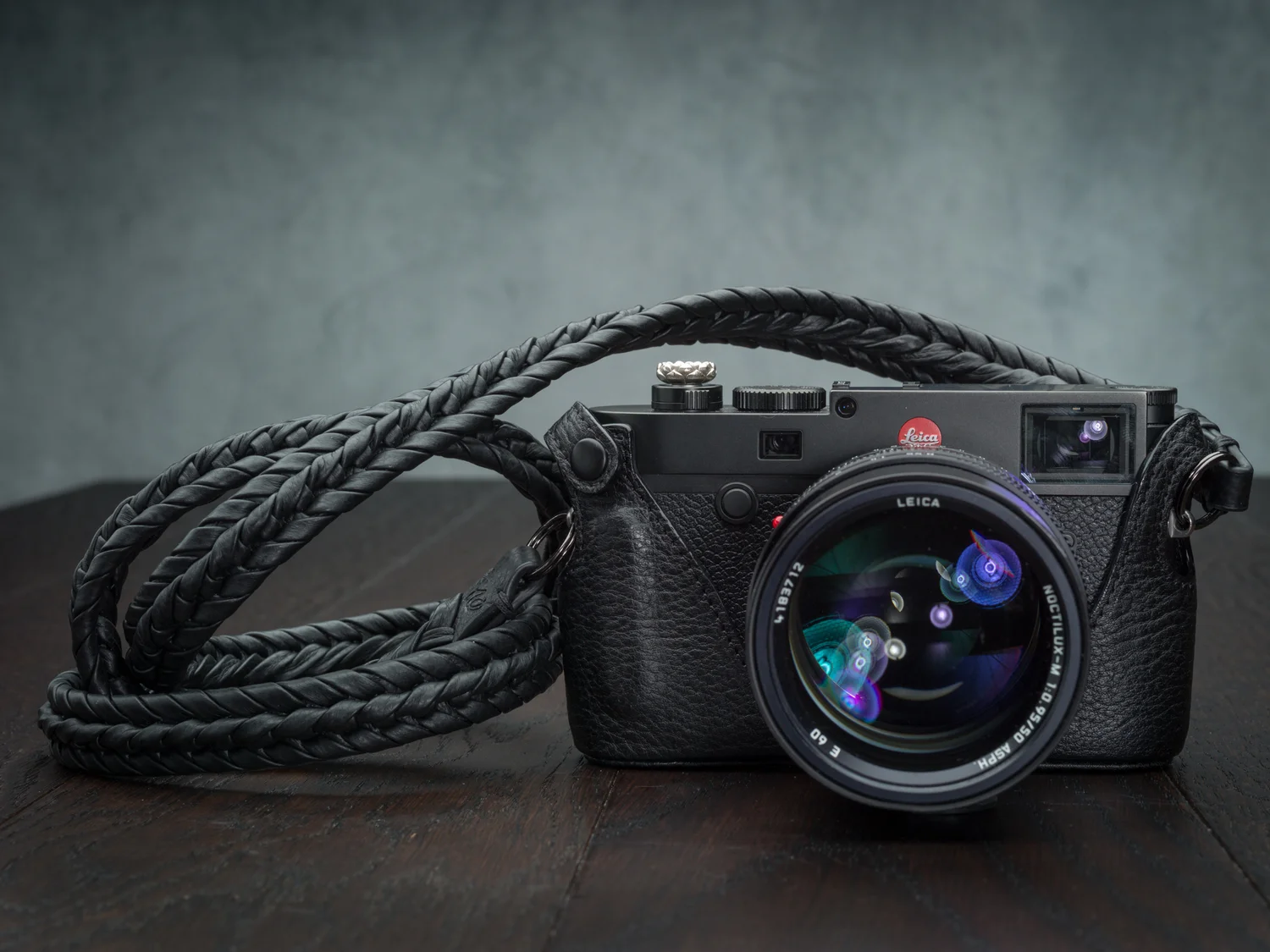 Leica M10/P M240/p  Classique Black Leather Half Case, image 2