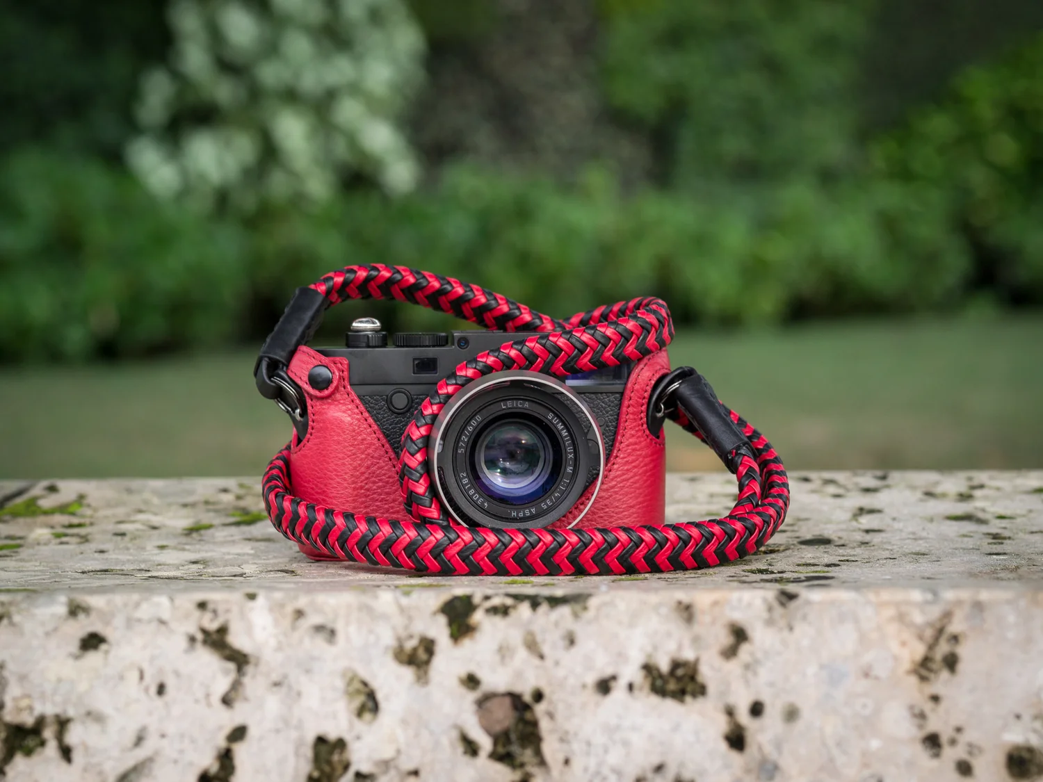 Vi Vante Matador "Phoenix" Red and Black Braided Leather Camera Strap, image 11