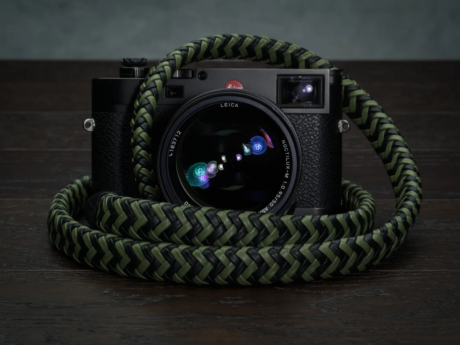 Vi Vante "Green Arrow" Matador Leather Camera Strap; Safari and Black