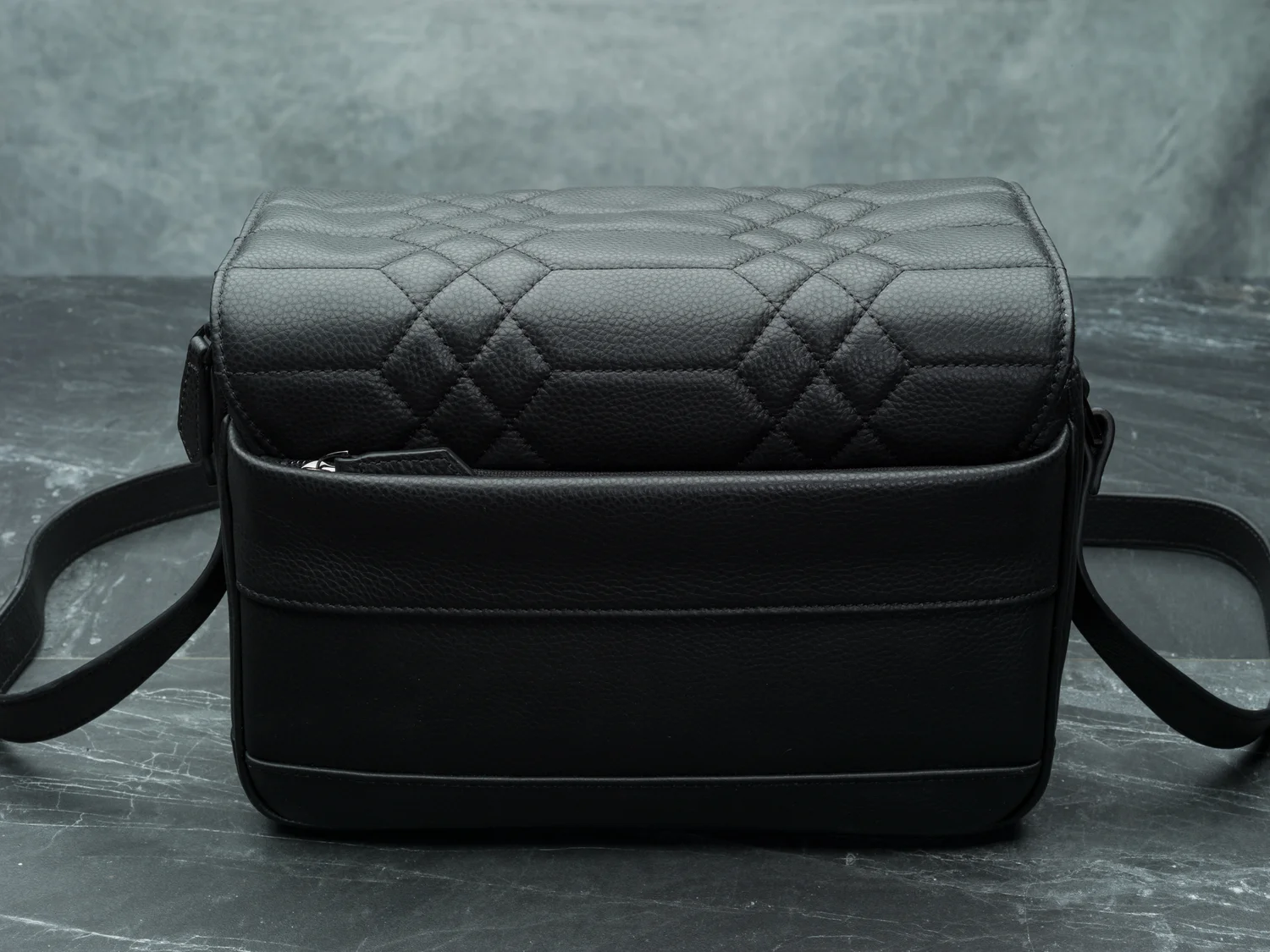 weather resistant leather camera bag