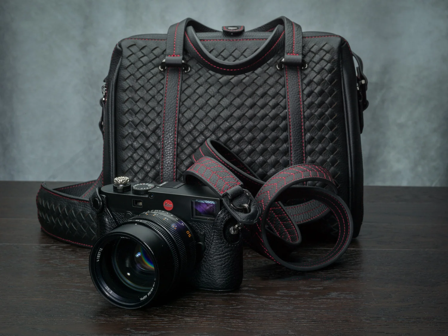 Leather Camera Strap Classic quilted