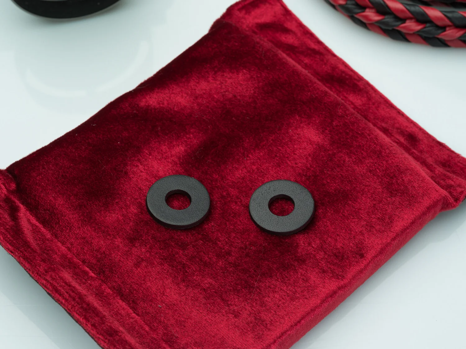 Leica camera side protection circles leather