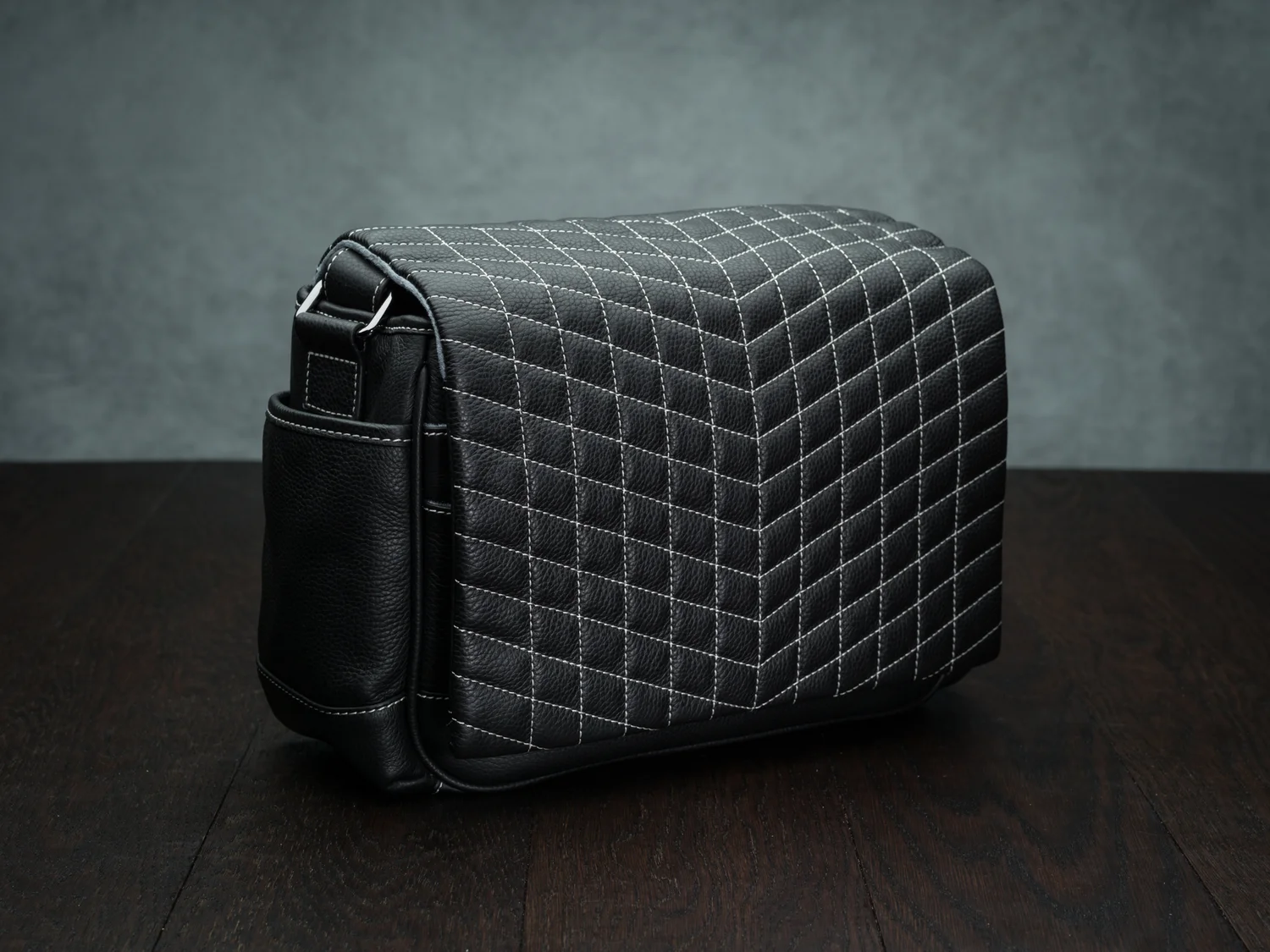 Vi Vante designer leather camera bag leica sony fuji