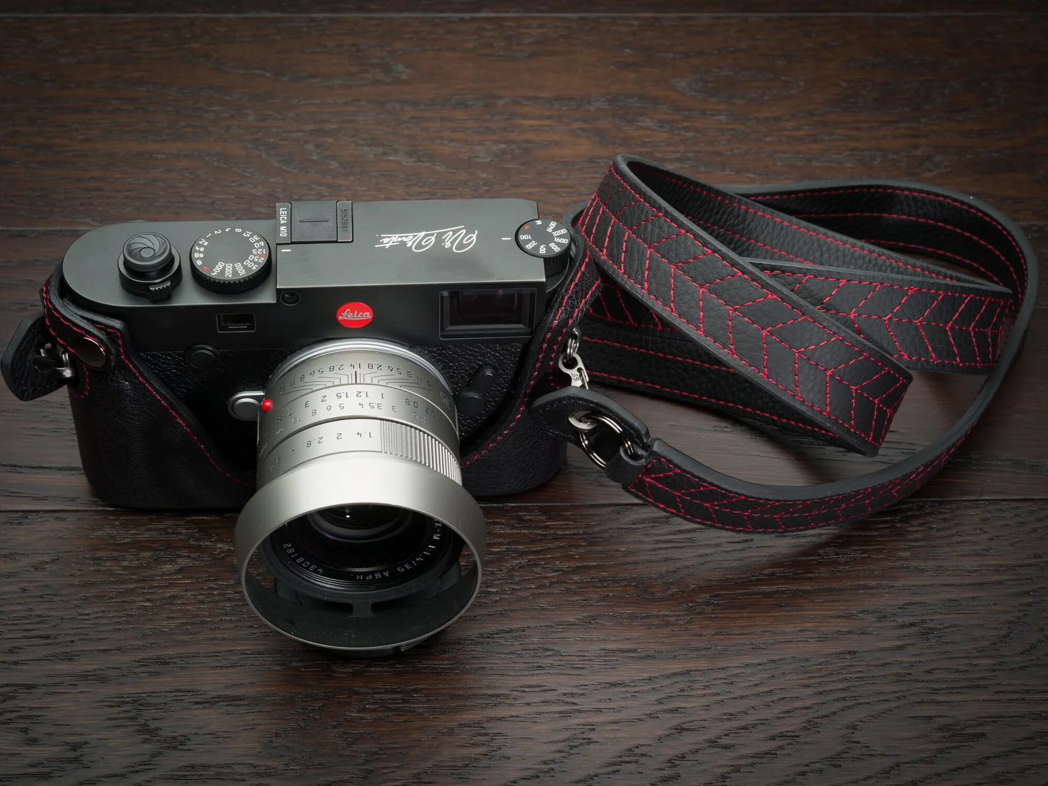 Vi Vante Leica M10/M11 Phoenix Half Case Black w/ Red Stitching and Interior, image 16