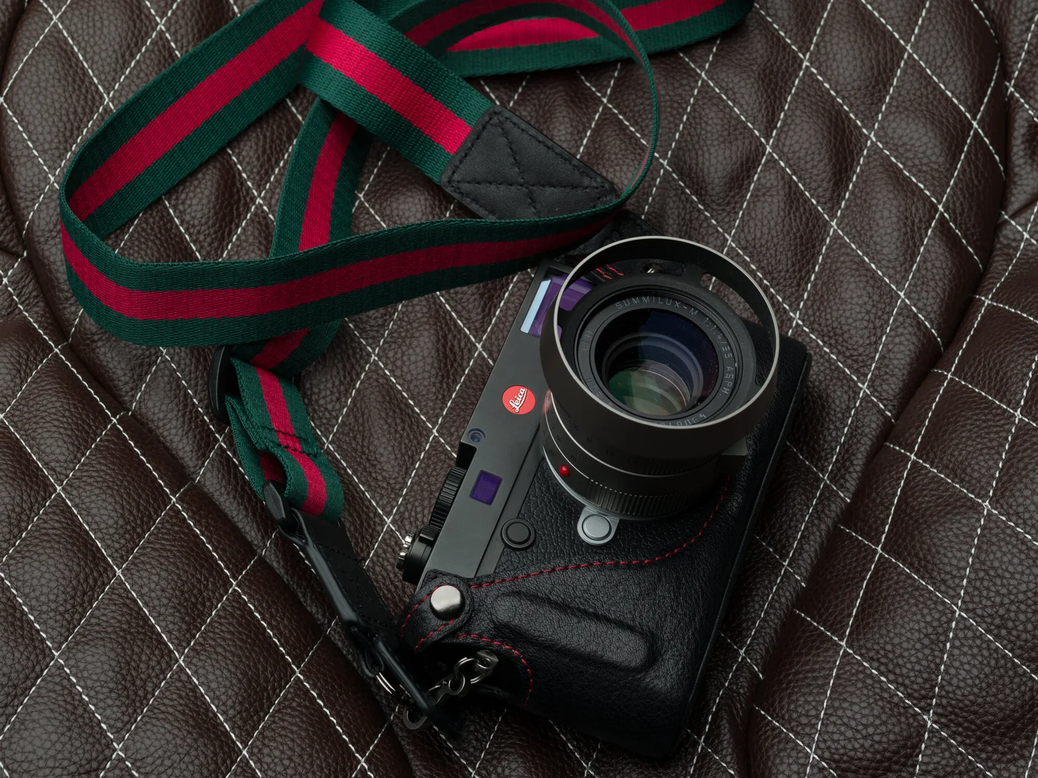 adjustable seatbelt camera strap