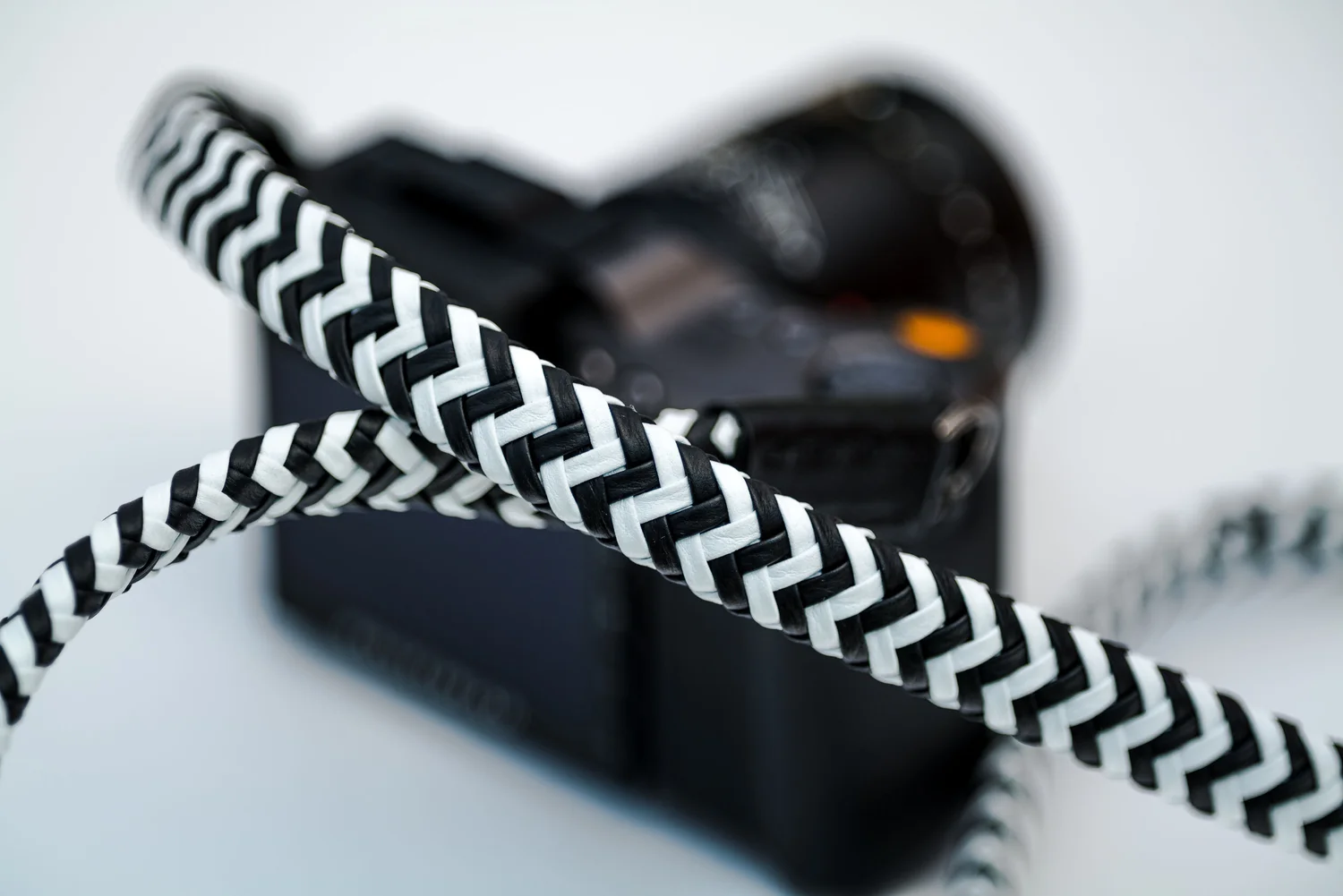 Vi Vante Matador Beetle Juice Limited Edition Camera Strap of 10, image 7
