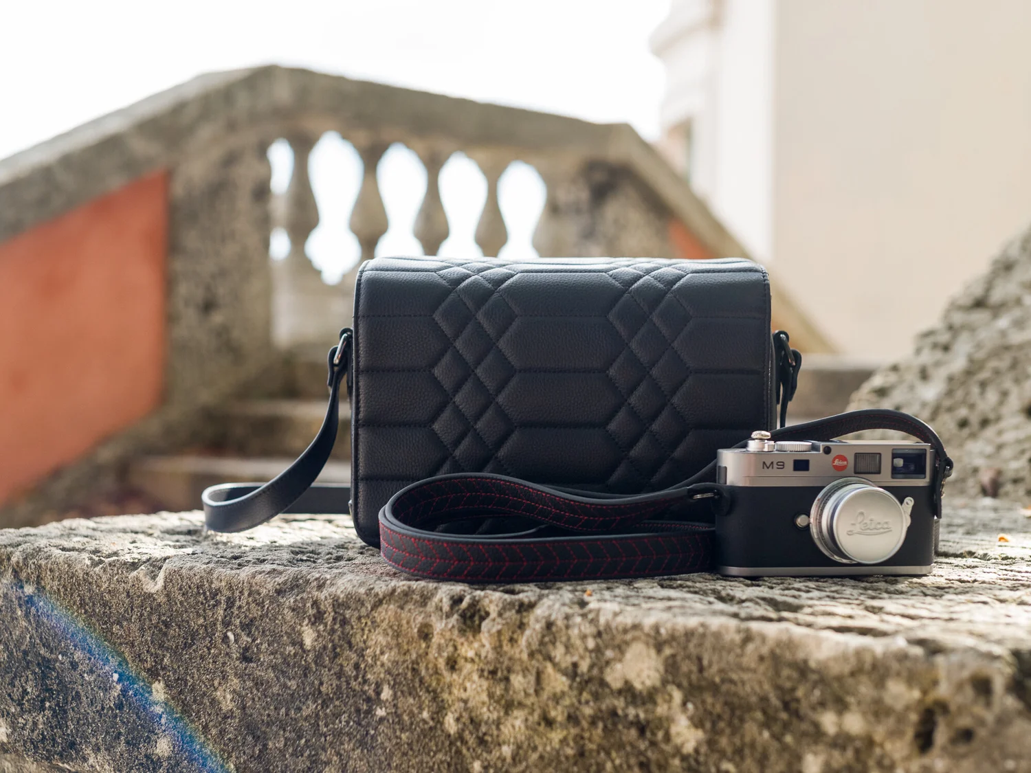 weather resistant leather camera bag