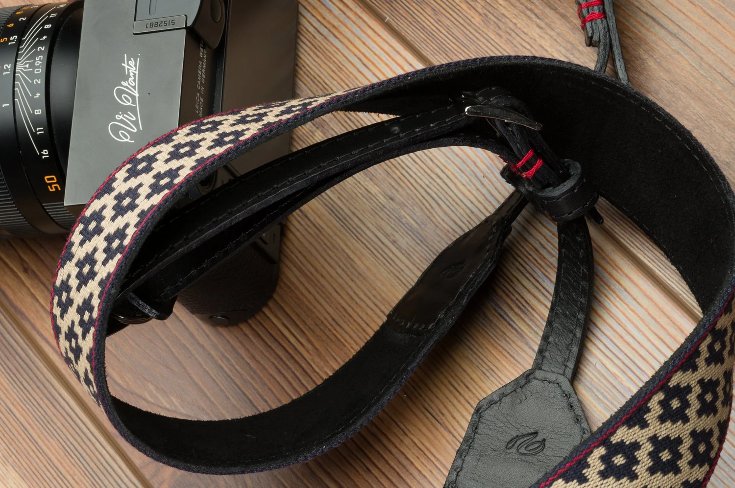 The Vi Vante Gaucho "Buenos Aires" Leather Camera Strap; Adustable Fits Slotted and Lug Mounts, image 5