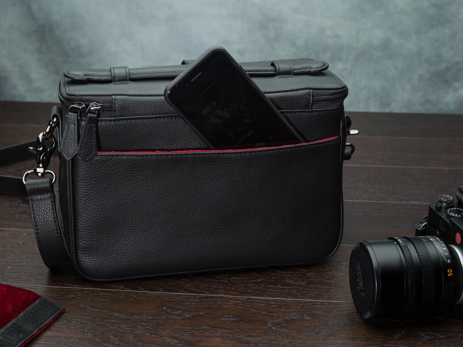 "The Outlander" Leather Camera Bag by Vi Vante  , image 8
