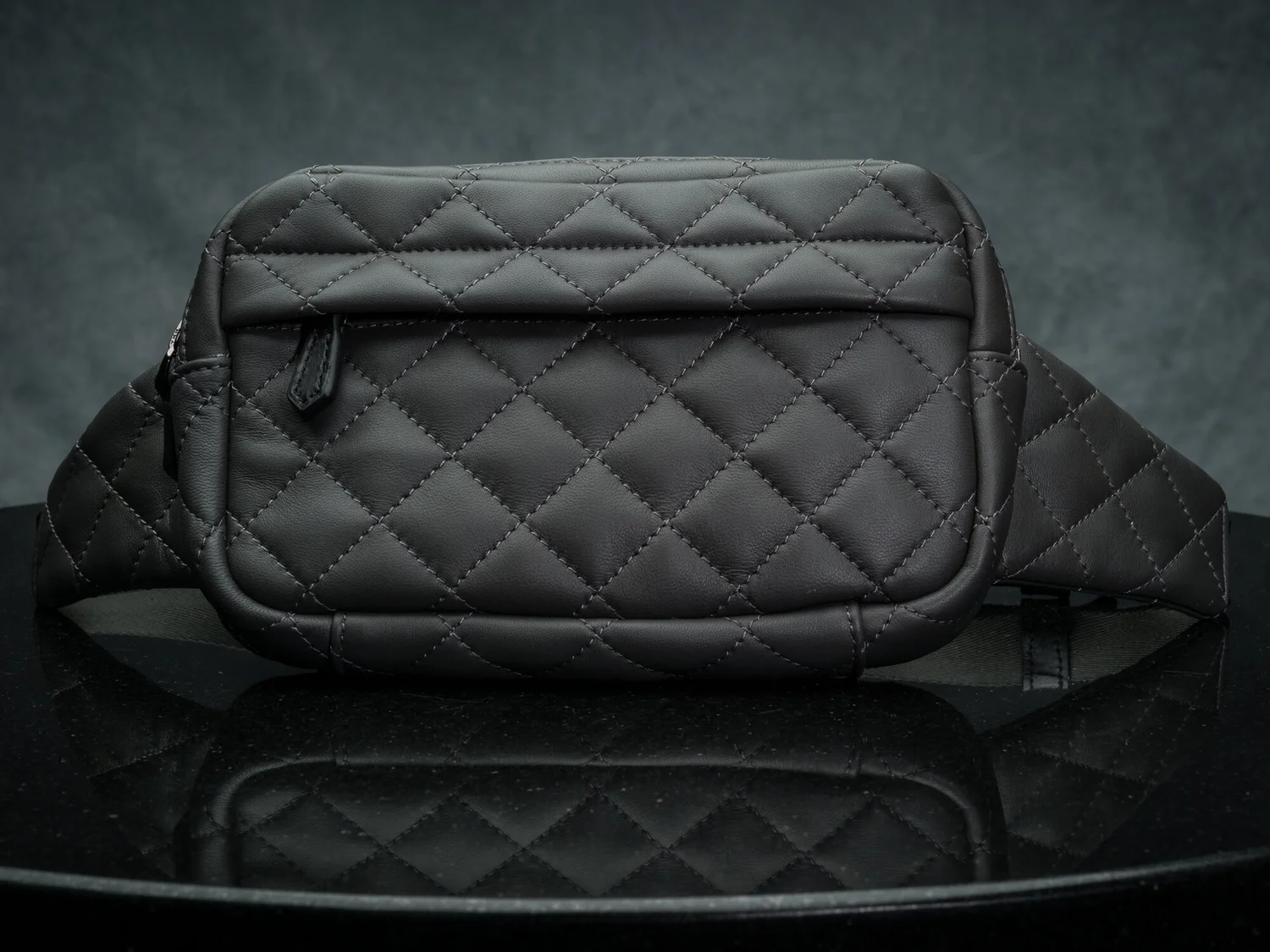 Vi Vante Lambskin Leather Quilted Waist Bag / Fanny Pack, image 1