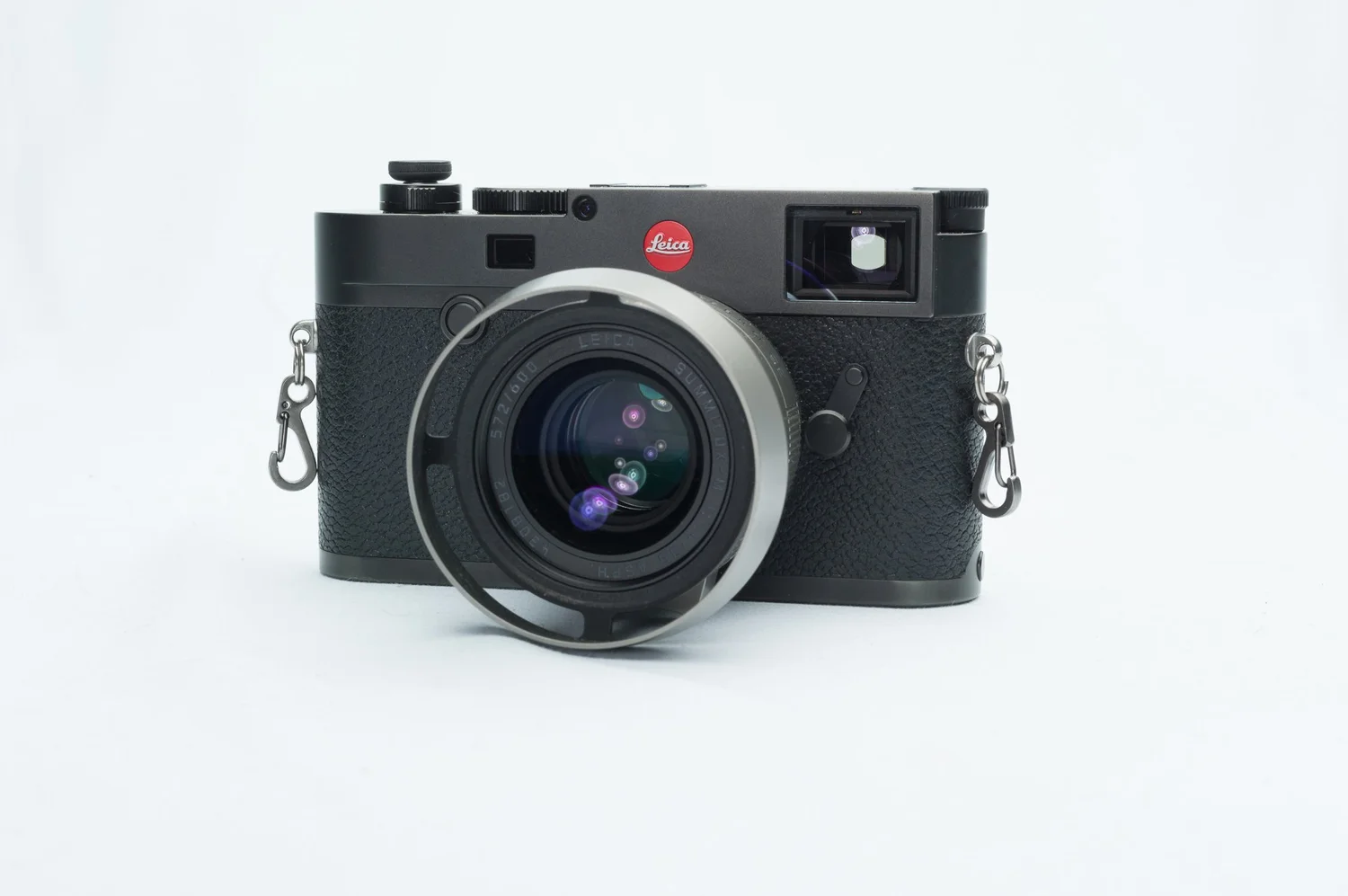 Vi Vante quick release leica m10 camera 2.jpg