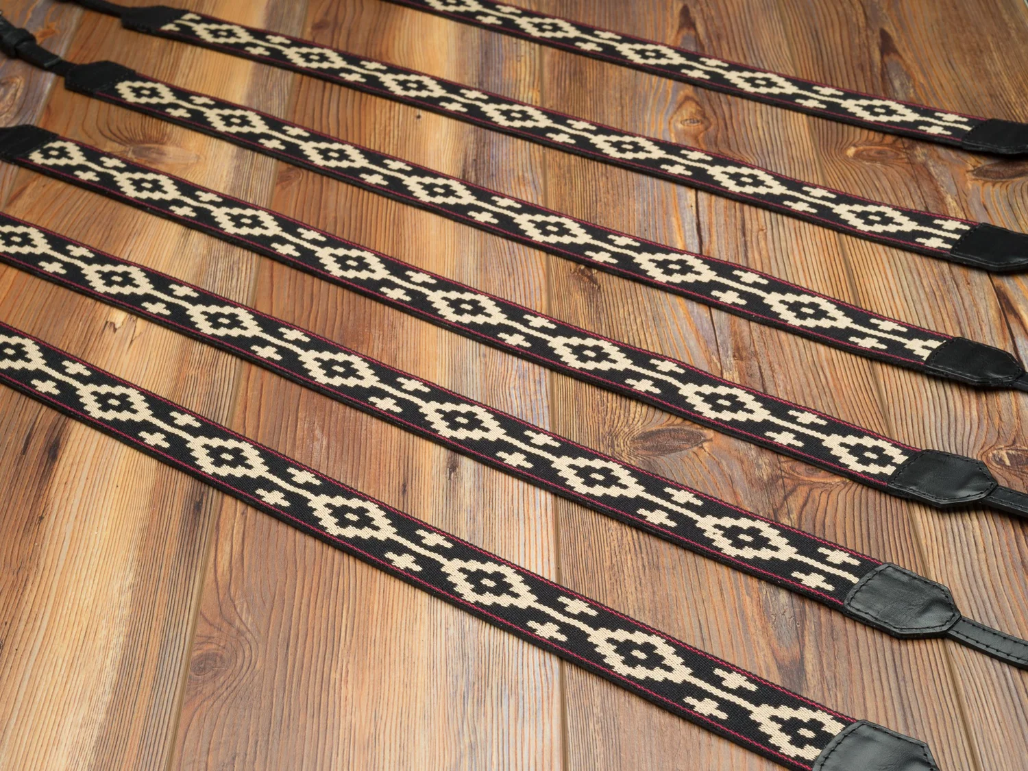 The Vi Vante Gaucho "Patagonia" Leather Camera Strap; Adustable Fits Slotted and Lug Mounts, image 8